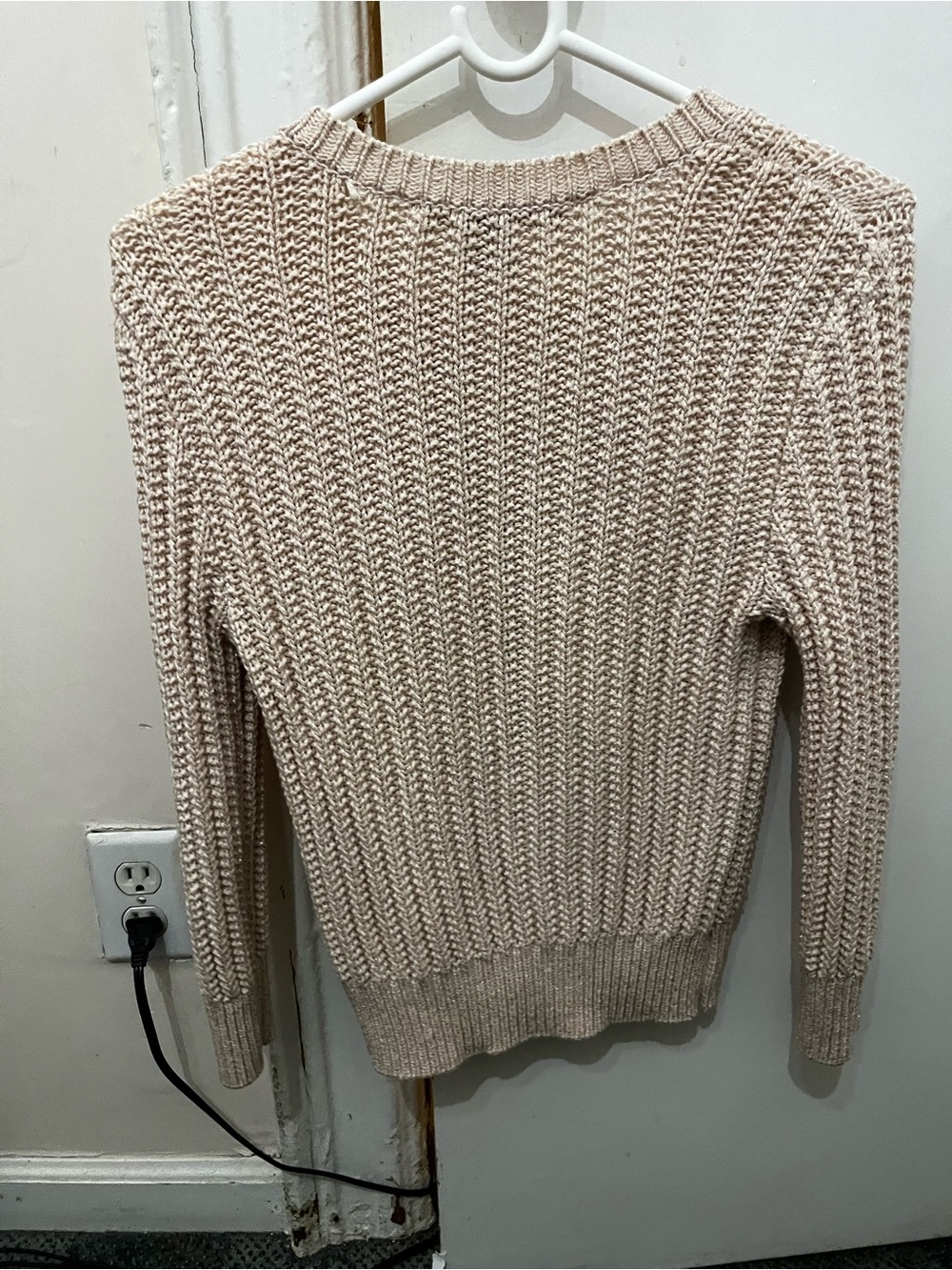 Marc Jacob’s Beige/Cream Ribbed Button-Front Cardigan - Picture 2 of 2